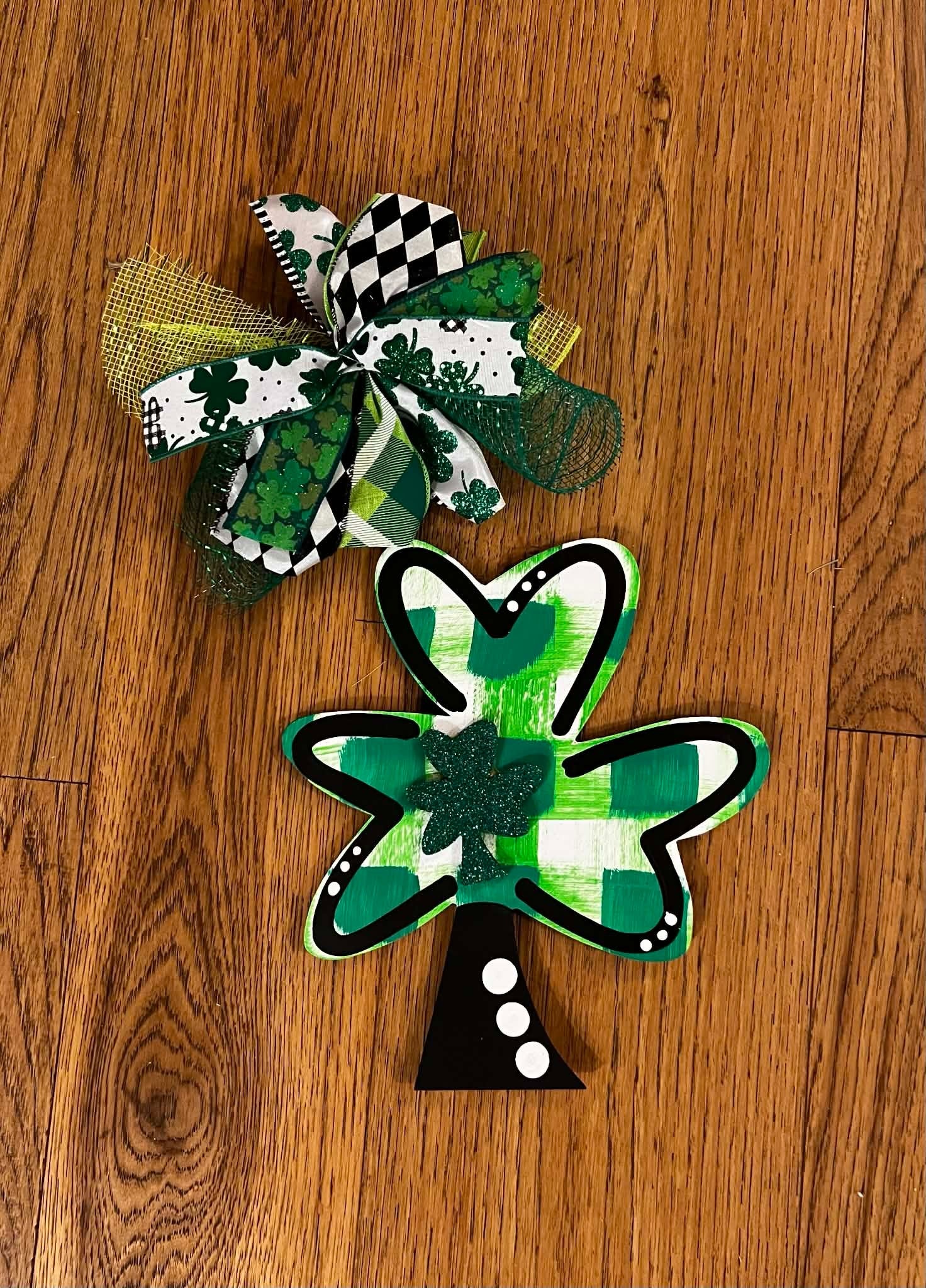 Double Shamrock Attachable | A & J Designs